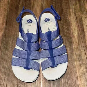 Cloudsteppers by Clarks Arla Shaylie Purple Sandals size 7.5 W Like New